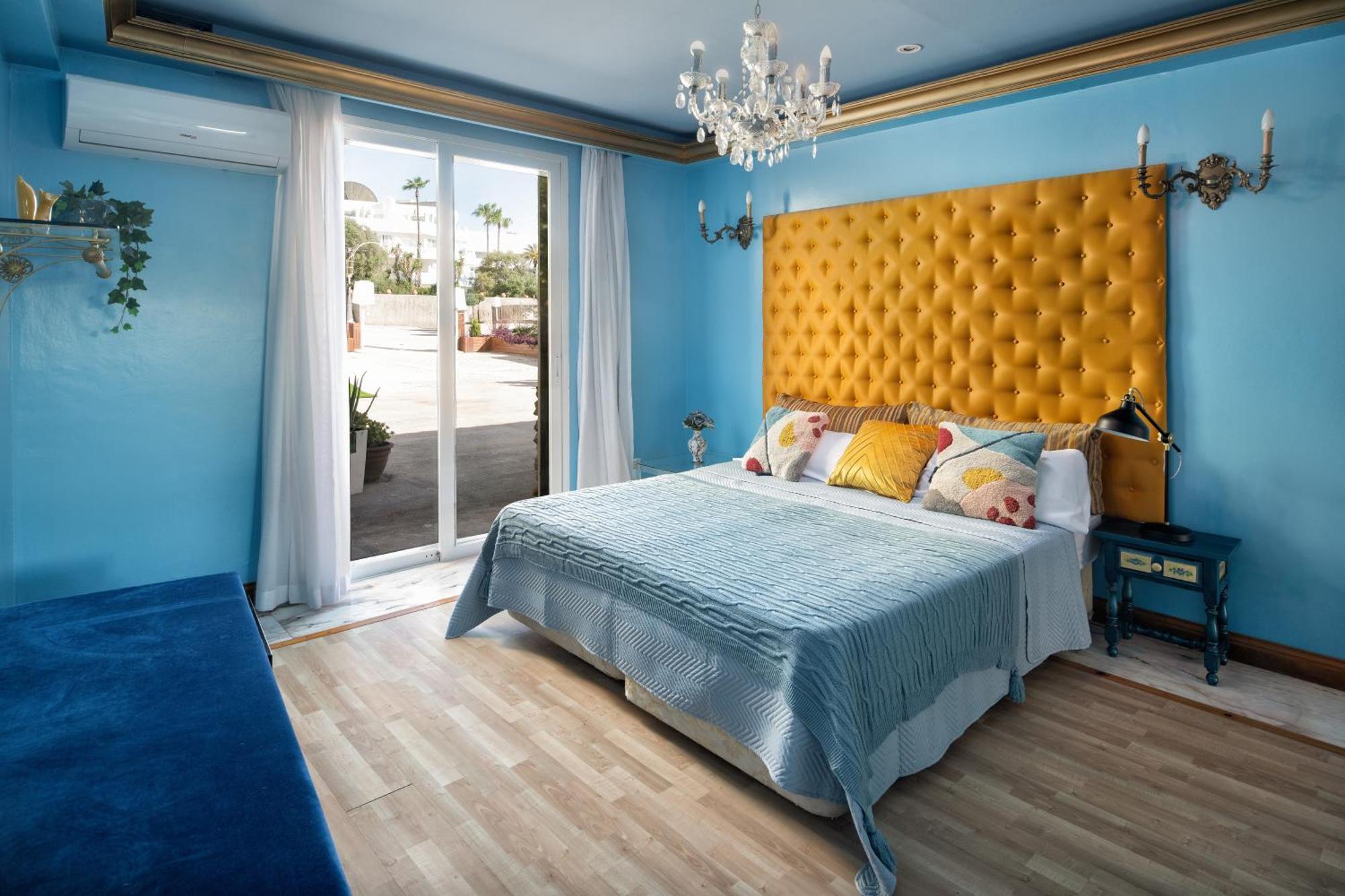 Casa Honey First Line Villa-puerto Banus Golden Mile Apartment Marbella