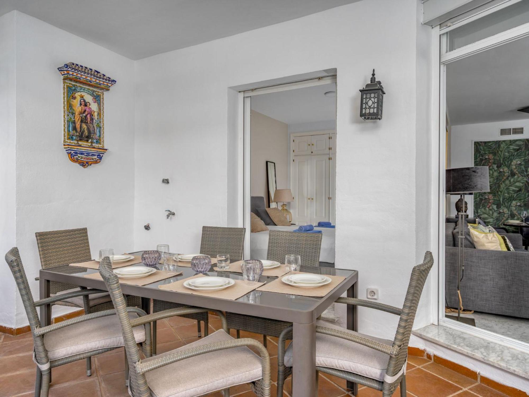 Real By Interhome Appartement Marbella