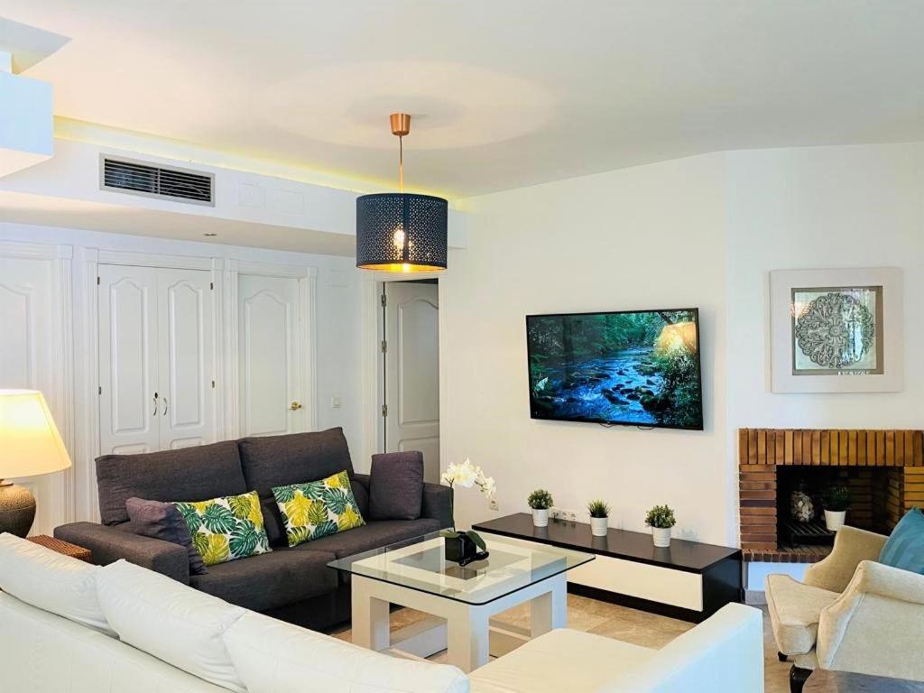 Apartamento Naranjos Close To Puerto Banus *