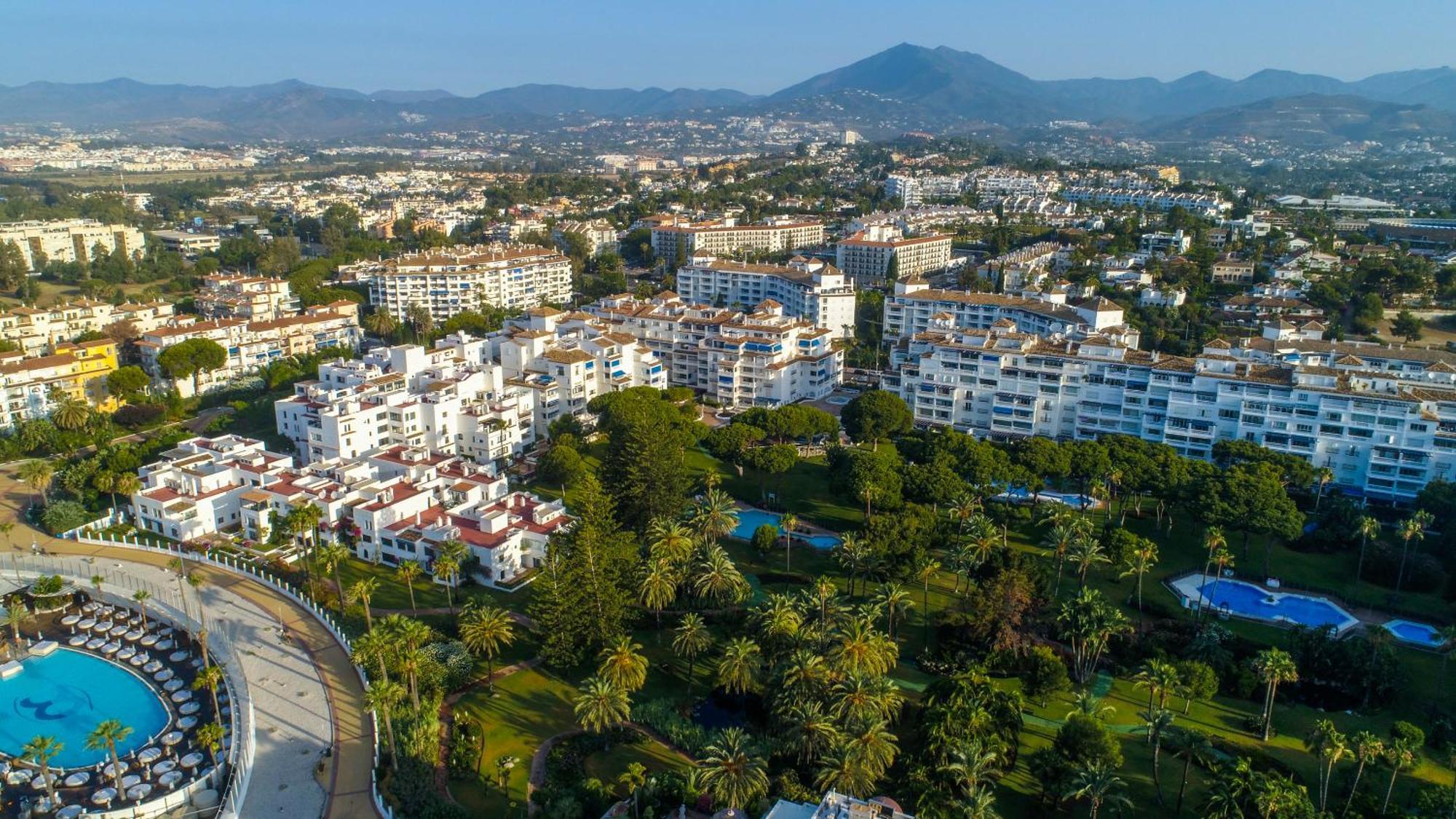 Banus - Daisy Playas Del Duque Banus Marbella