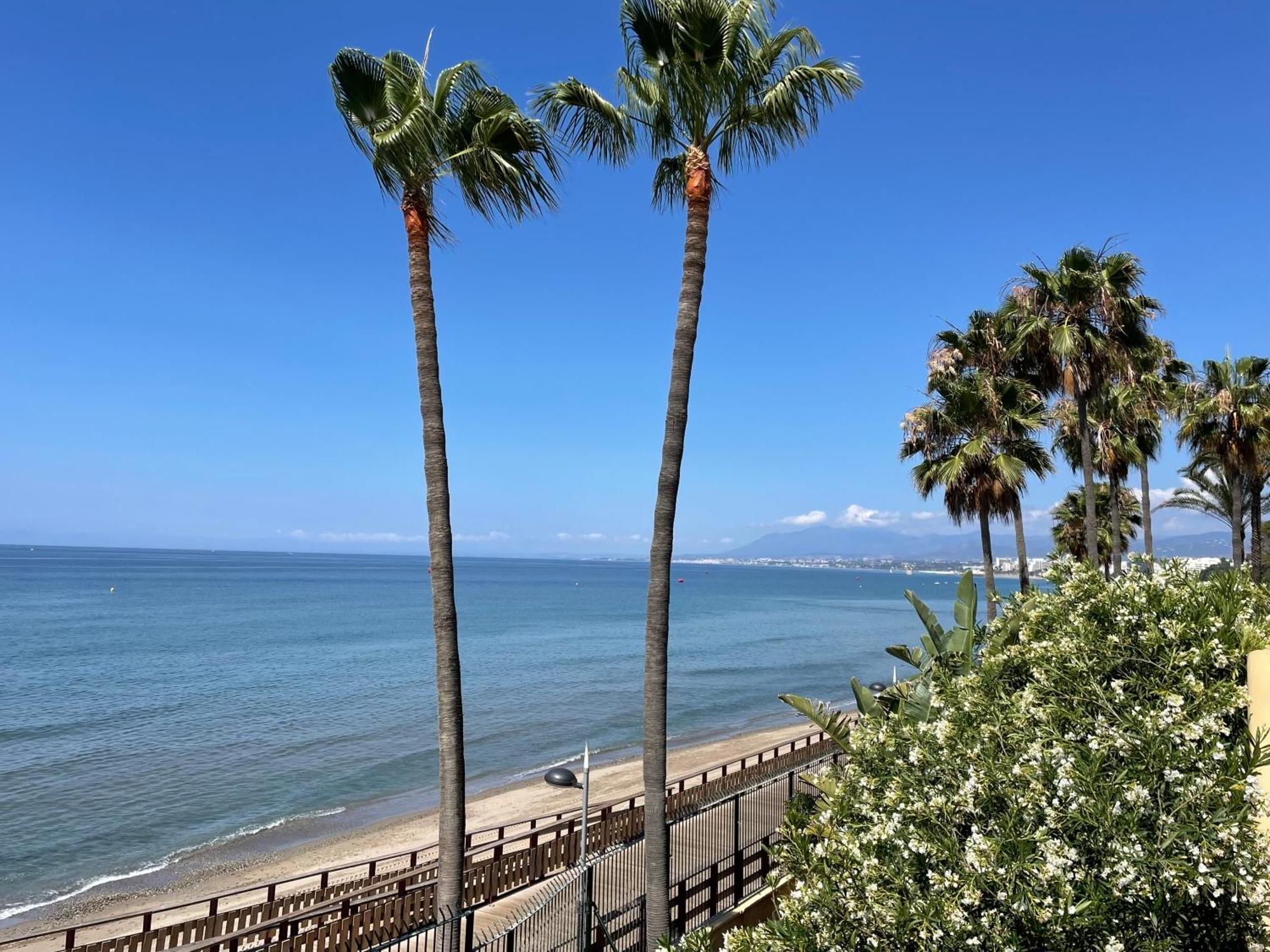Luxury On Mistral Beach, Puerto Banus. Marbella