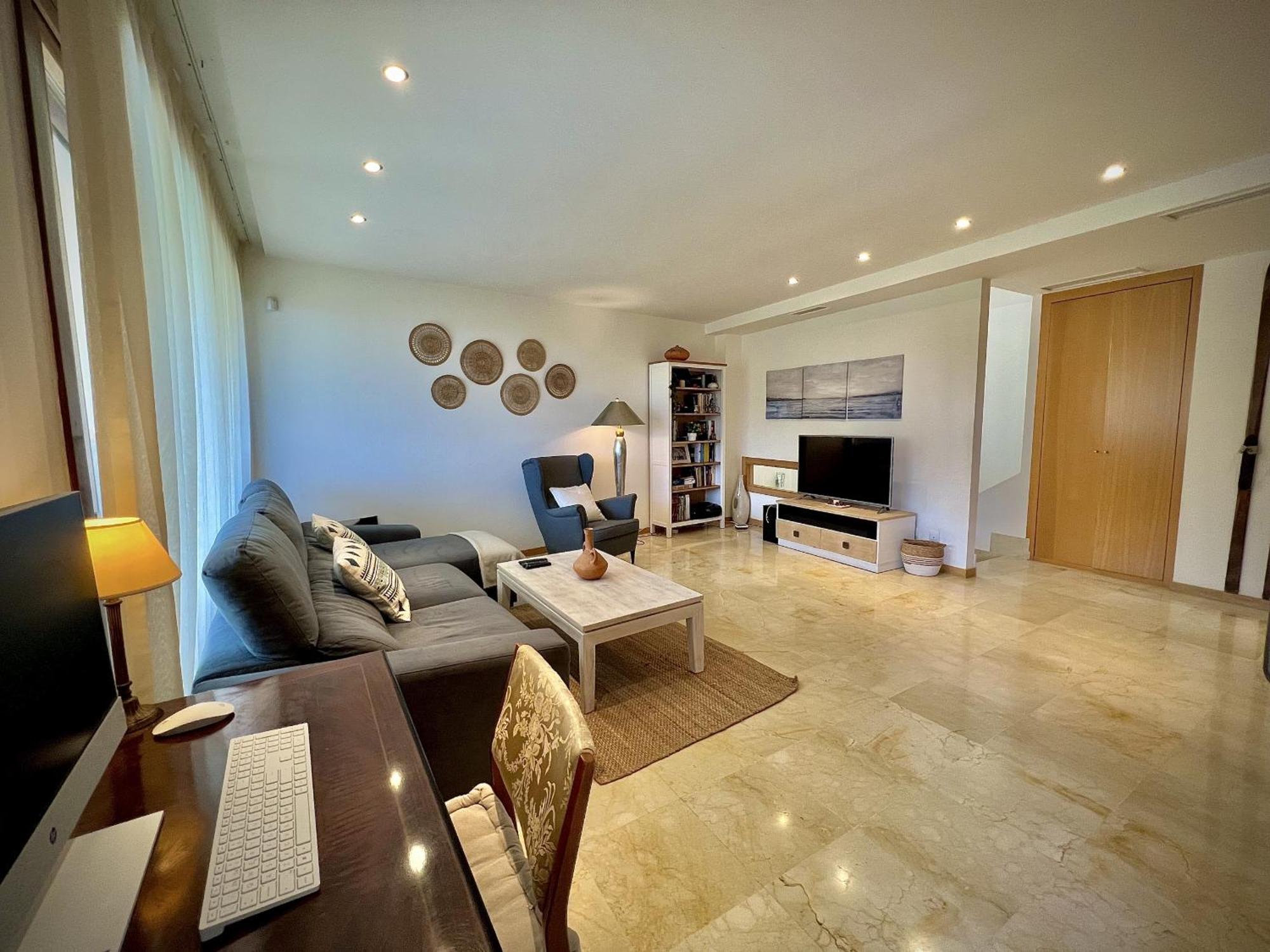 Appartement Los Monteros With Pool By Homing Marbella