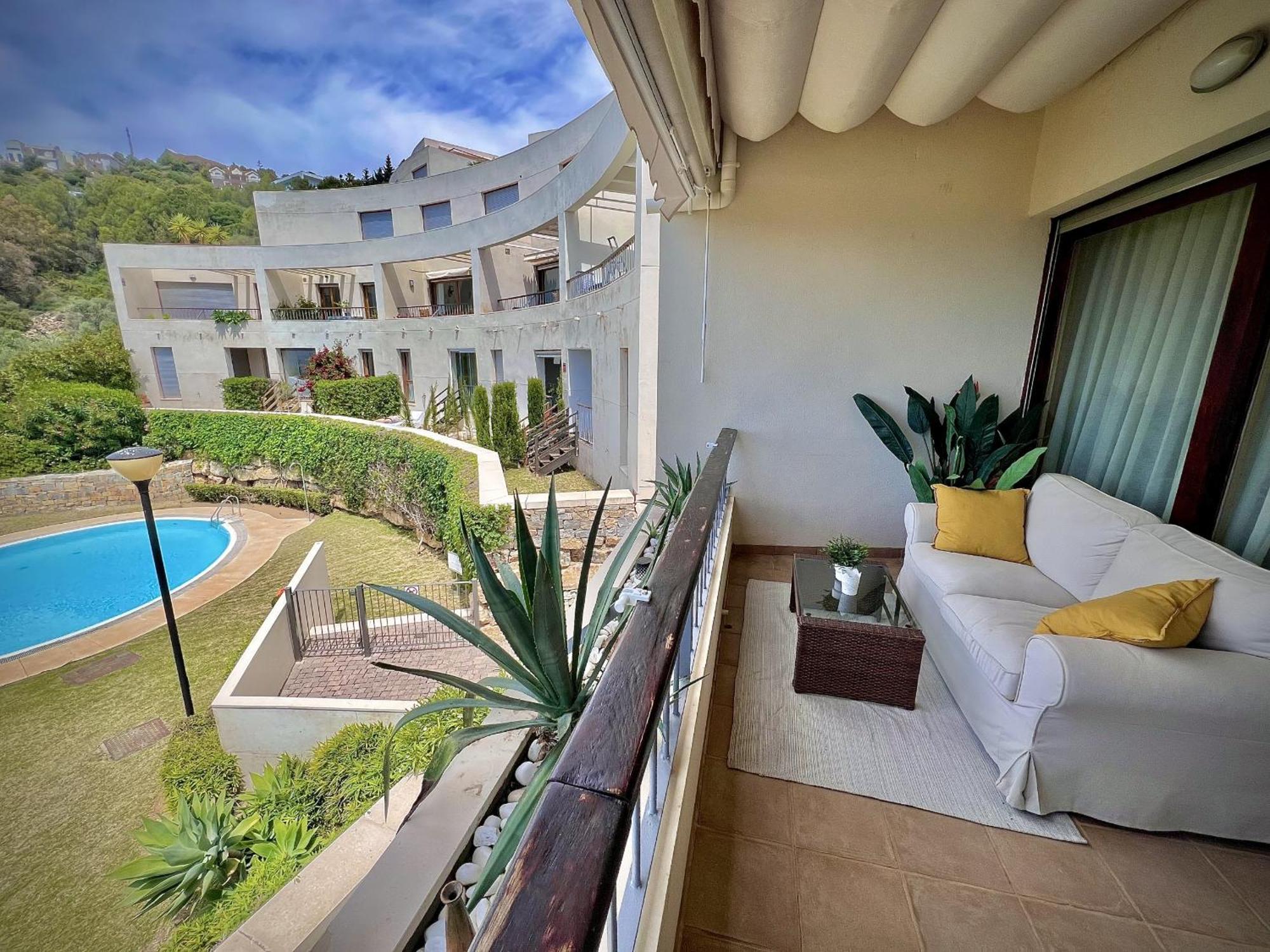Appartement Los Monteros With Pool By Homing Marbella