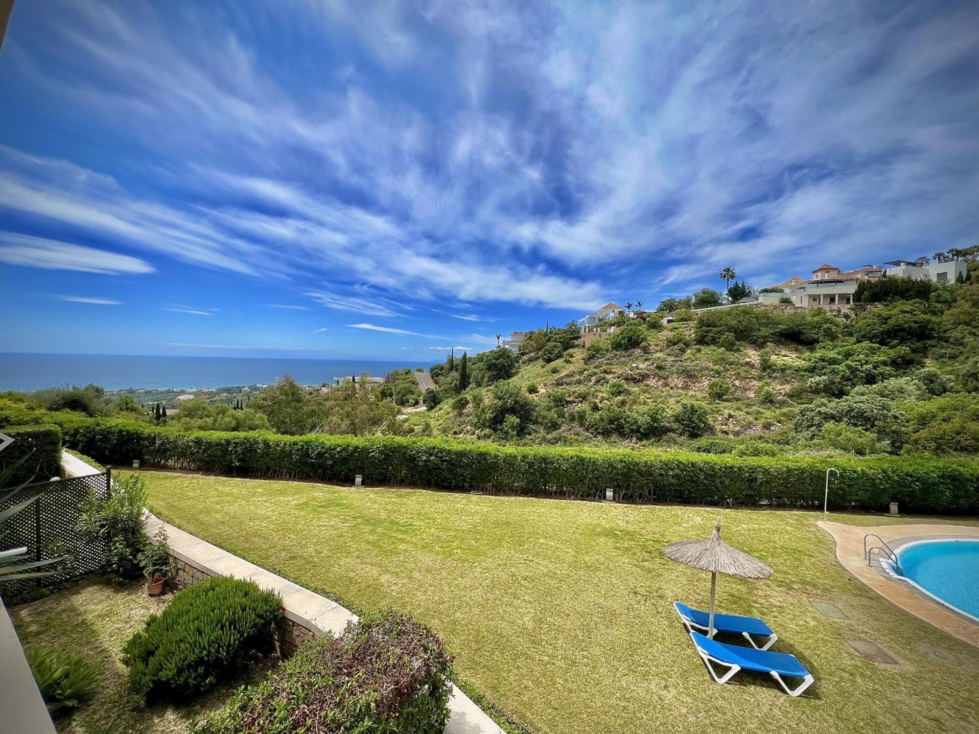 Los Monteros With Pool By Homing