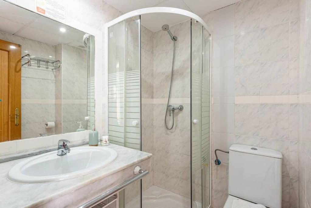 Apartment Alvarito Playa Front Marbella