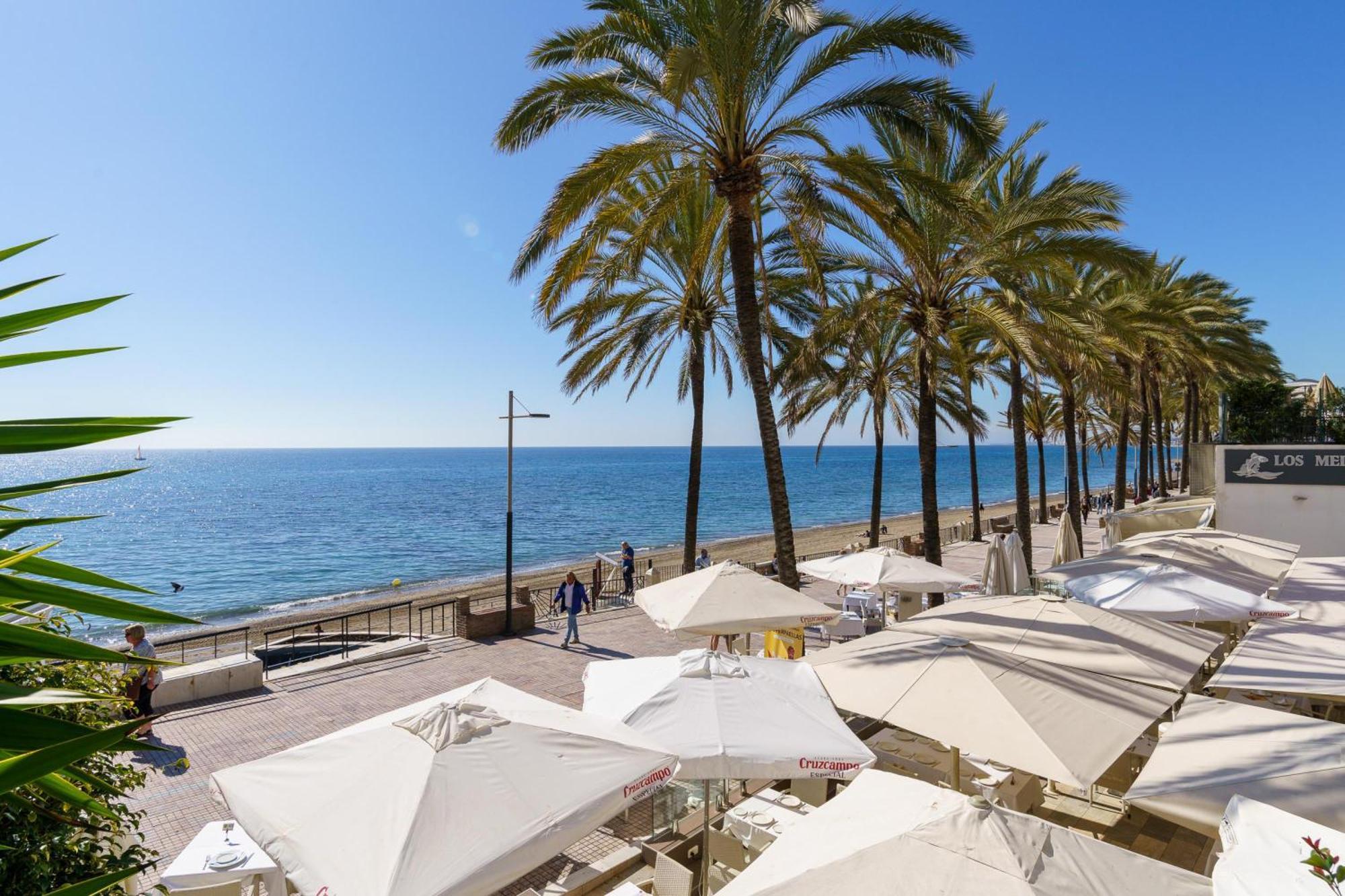 Playa With Pool &100m From Sea - Happy Appartement Marbella