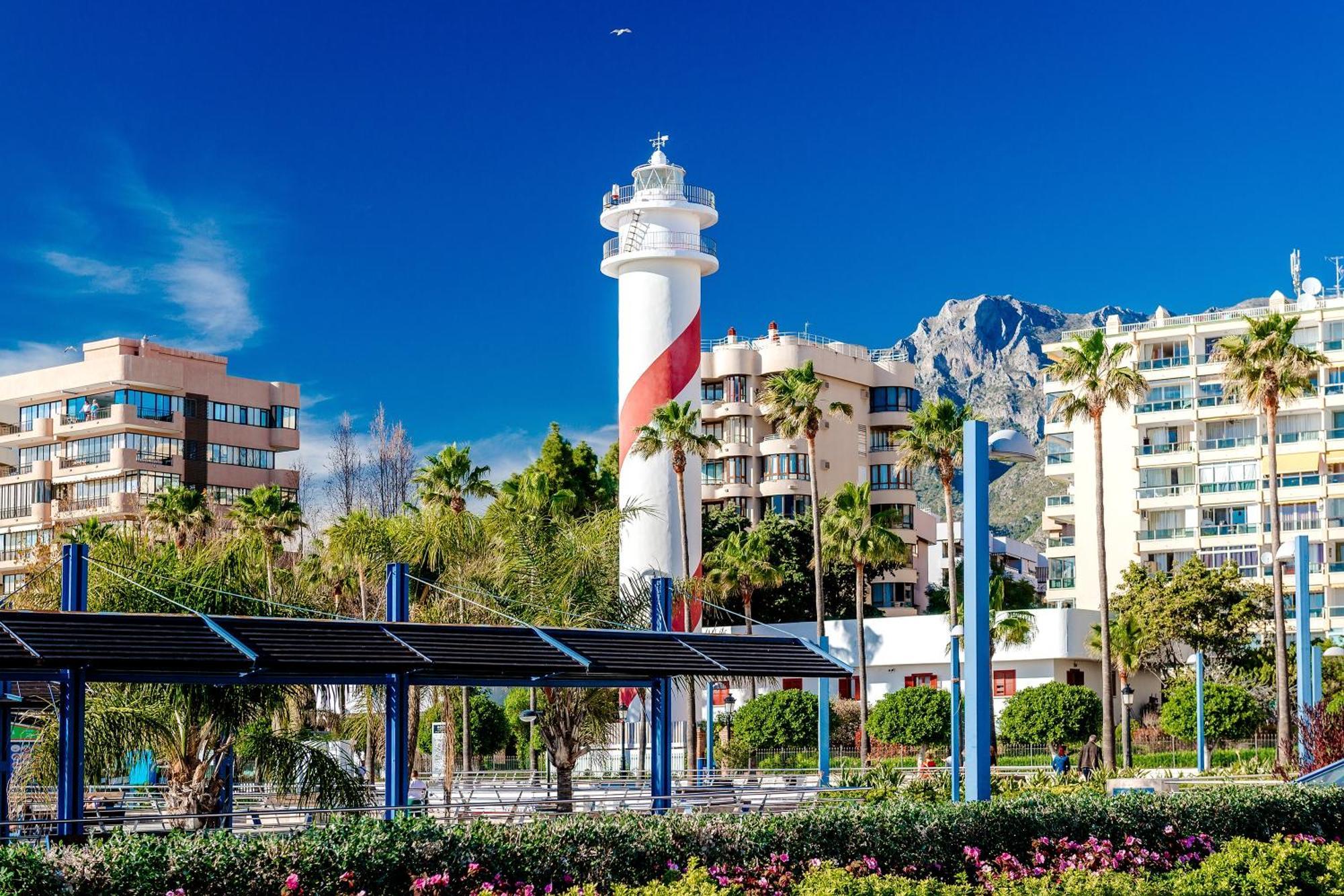 Playa With Pool &100m From Sea - Happy Marbella