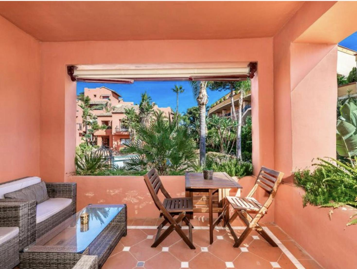 Lovely Elviria 200m From The *