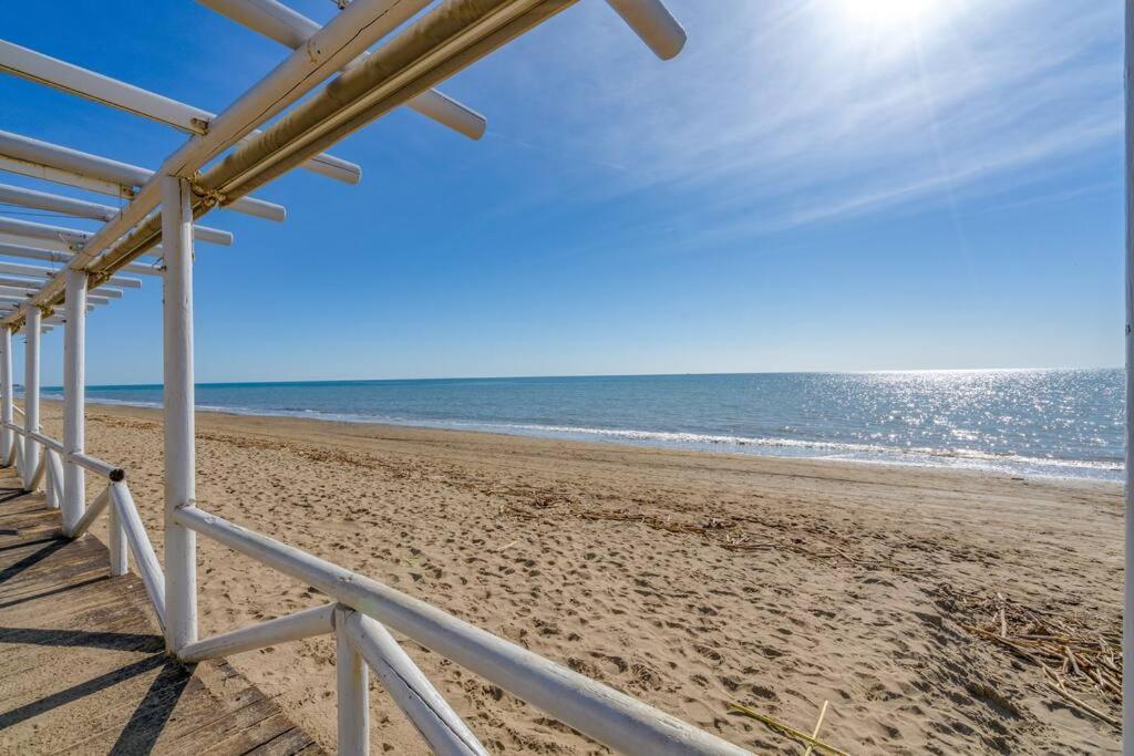 Oleholidays Napoleon 3 Junto A Alicate Playa Appartement