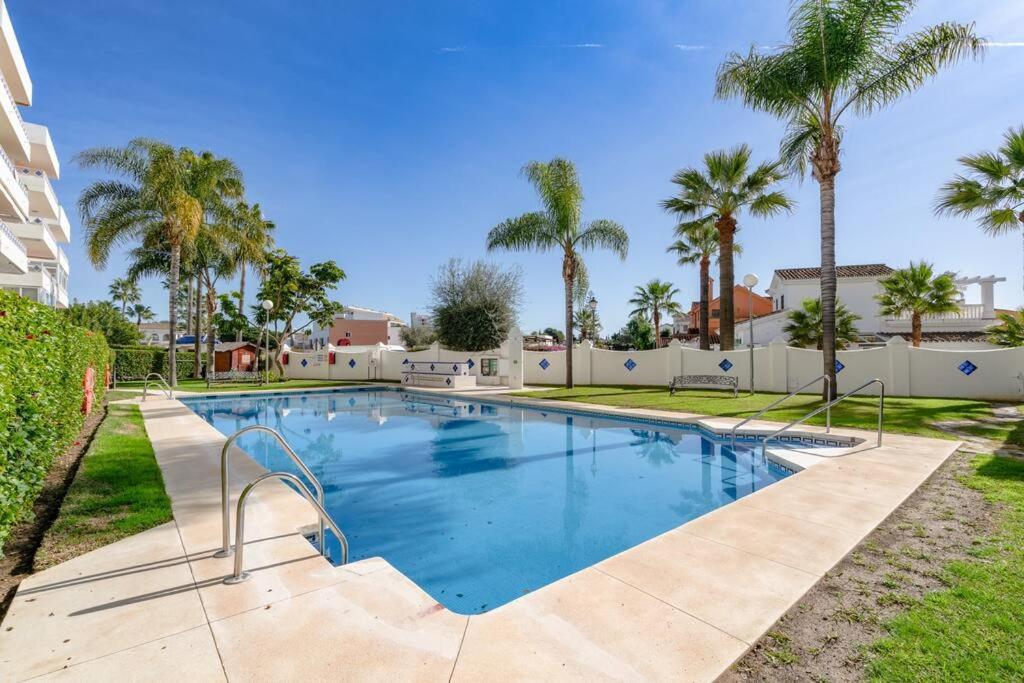 Oleholidays Napoleon 3 Junto A Alicate Playa Appartement *