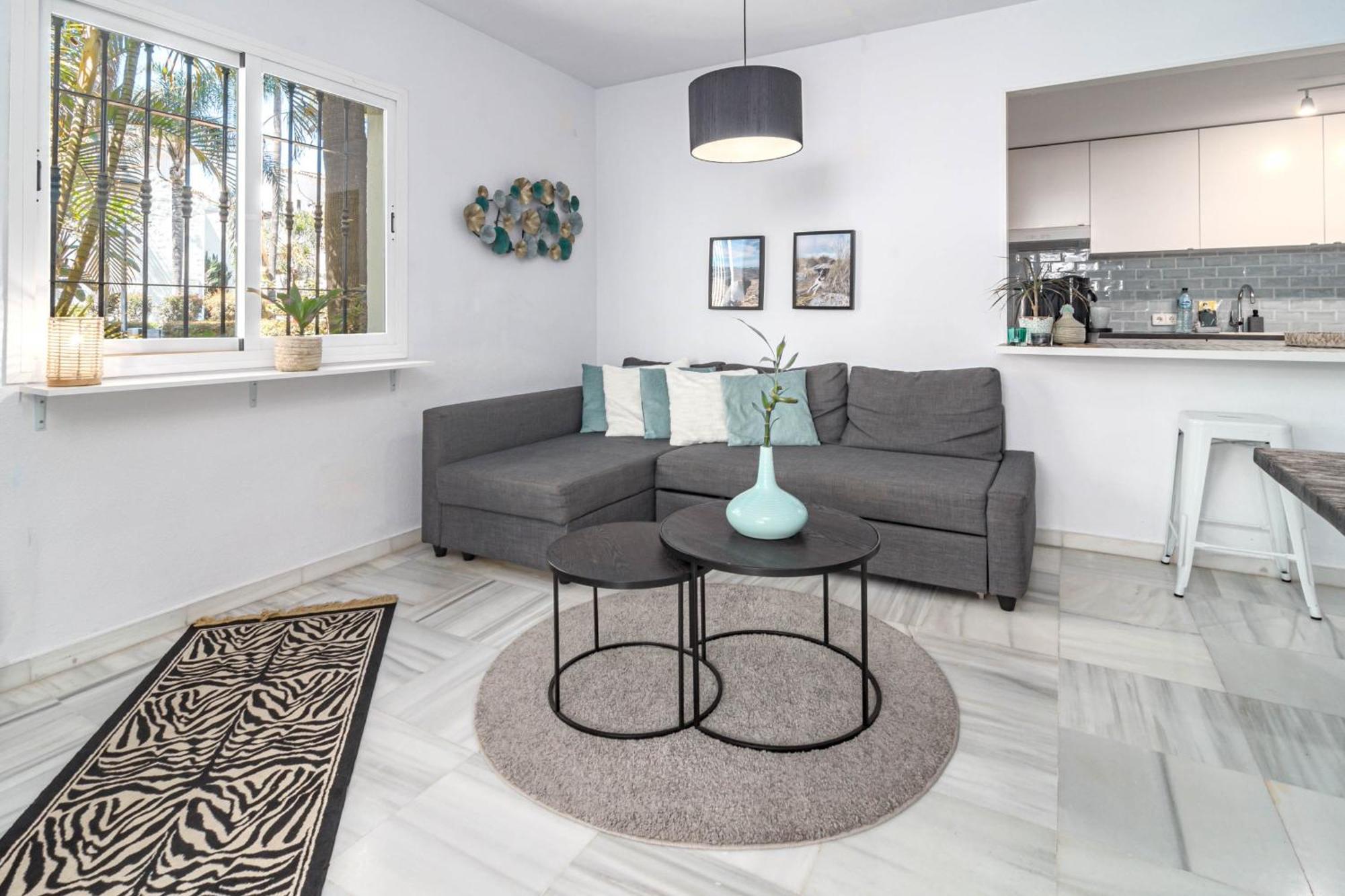 Lnm43- Cozy Close To Puerto Banus Marbella