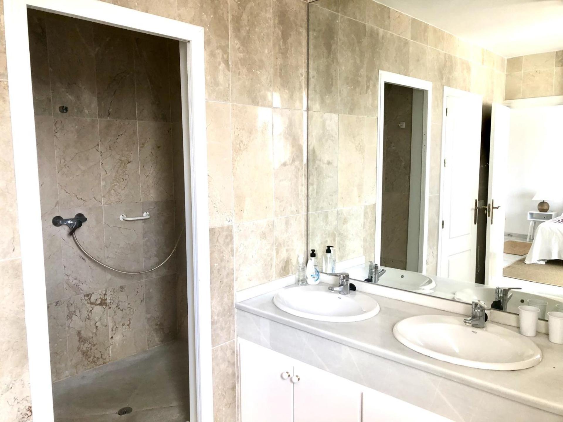 Duplex Vistas Al Golf Guadalmina Apartamento *