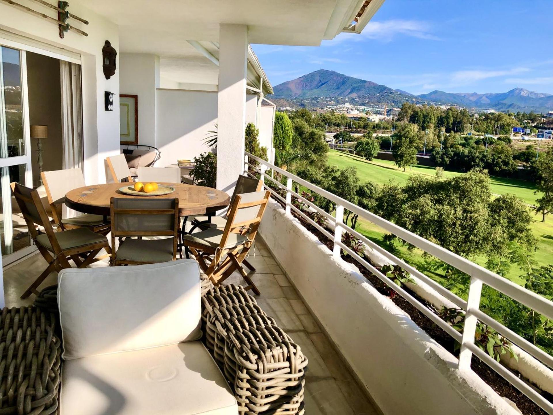 Duplex Vistas Al Golf Guadalmina * Marbella