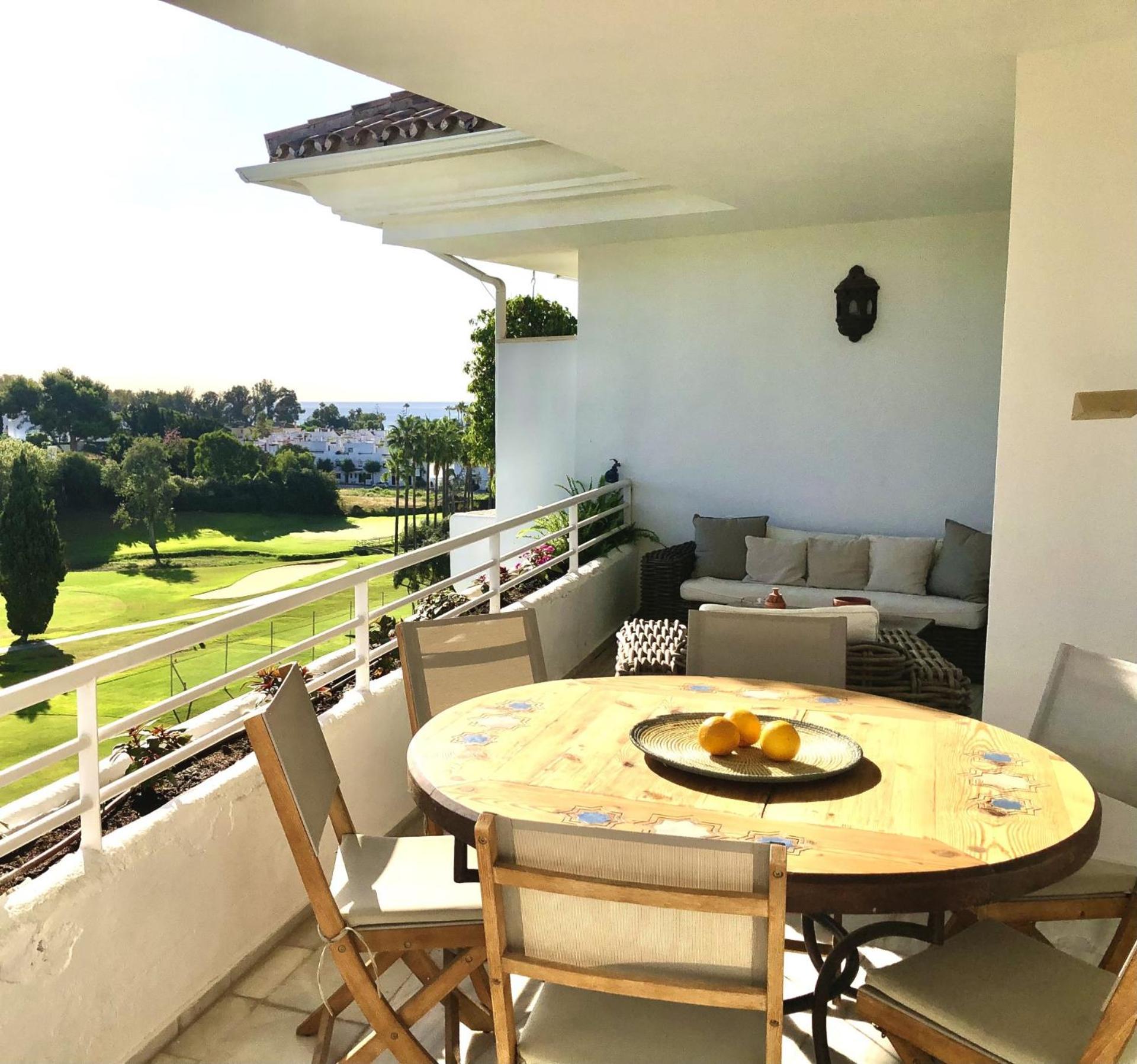Duplex Vistas Al Golf Guadalmina Apartamento *