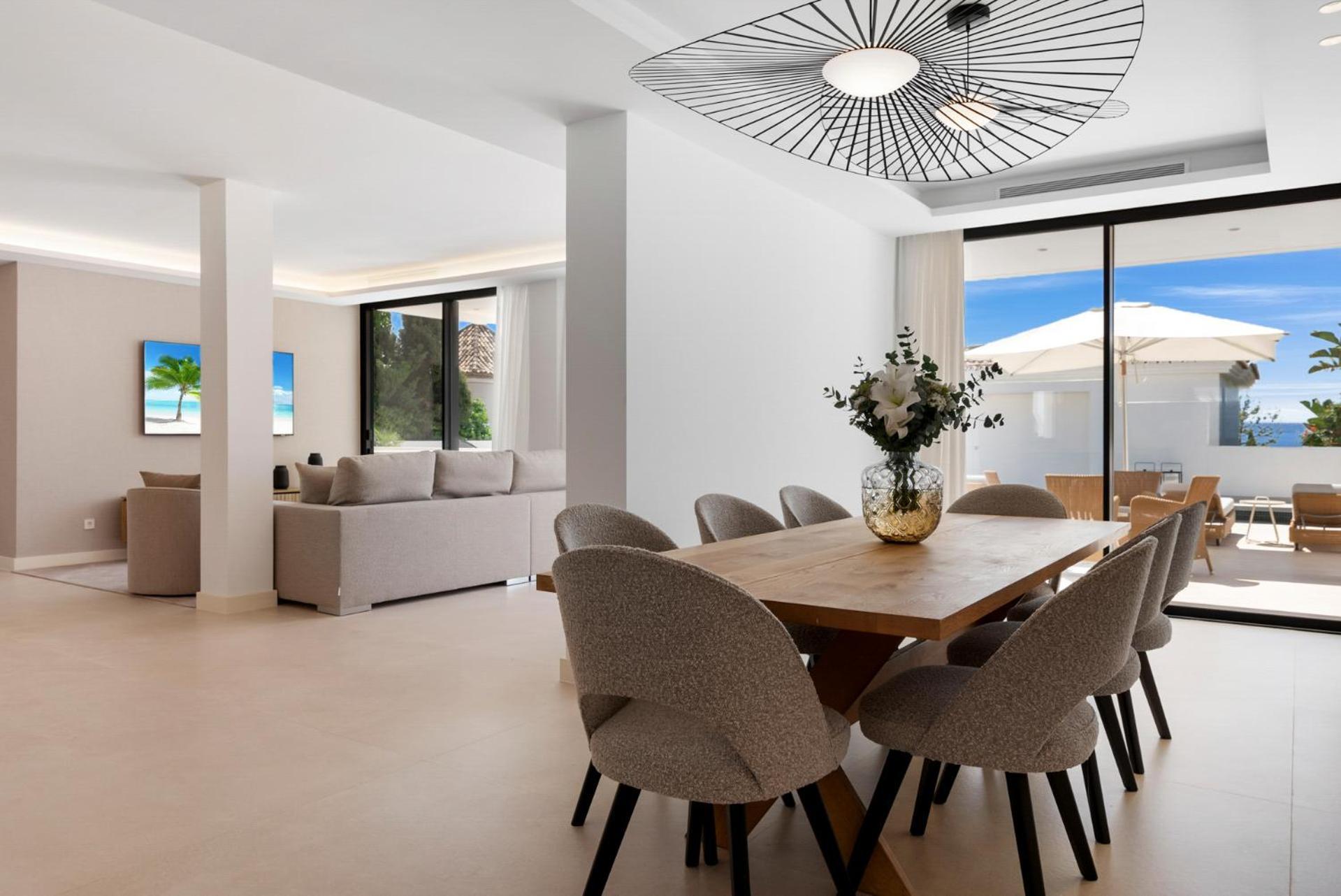 Villa 20600 - Luxurious Beachside Near *