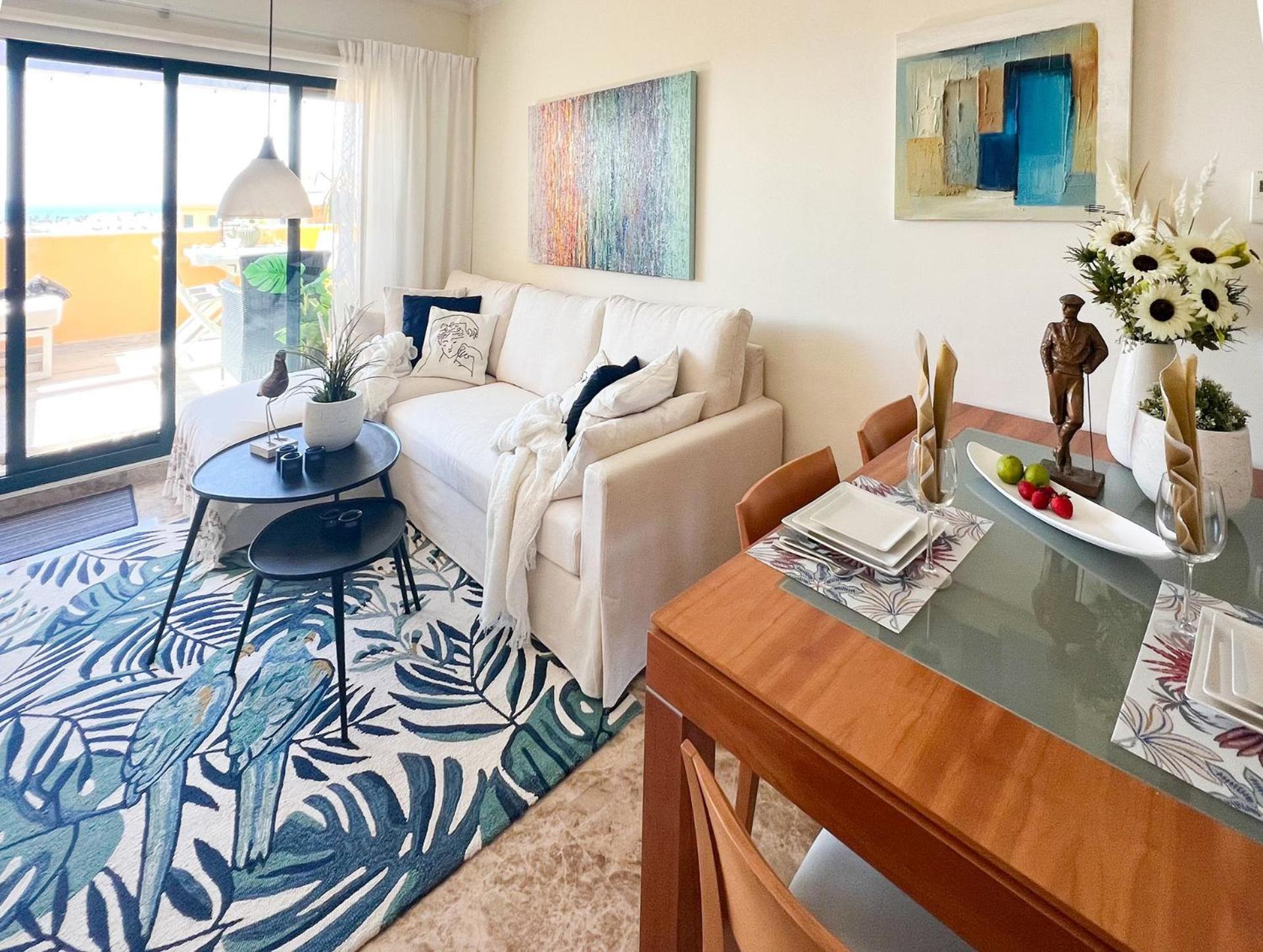 62 - Penthouse In Almendros With Fantastic Vie * Marbella