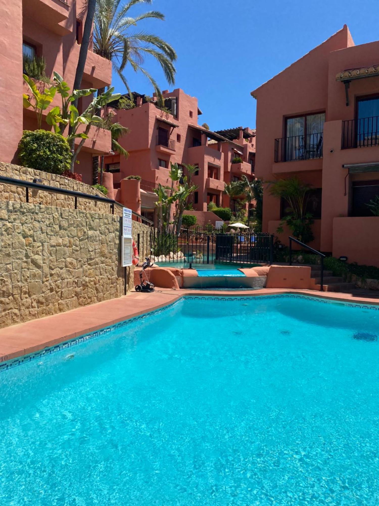 Don Carlos Apartment