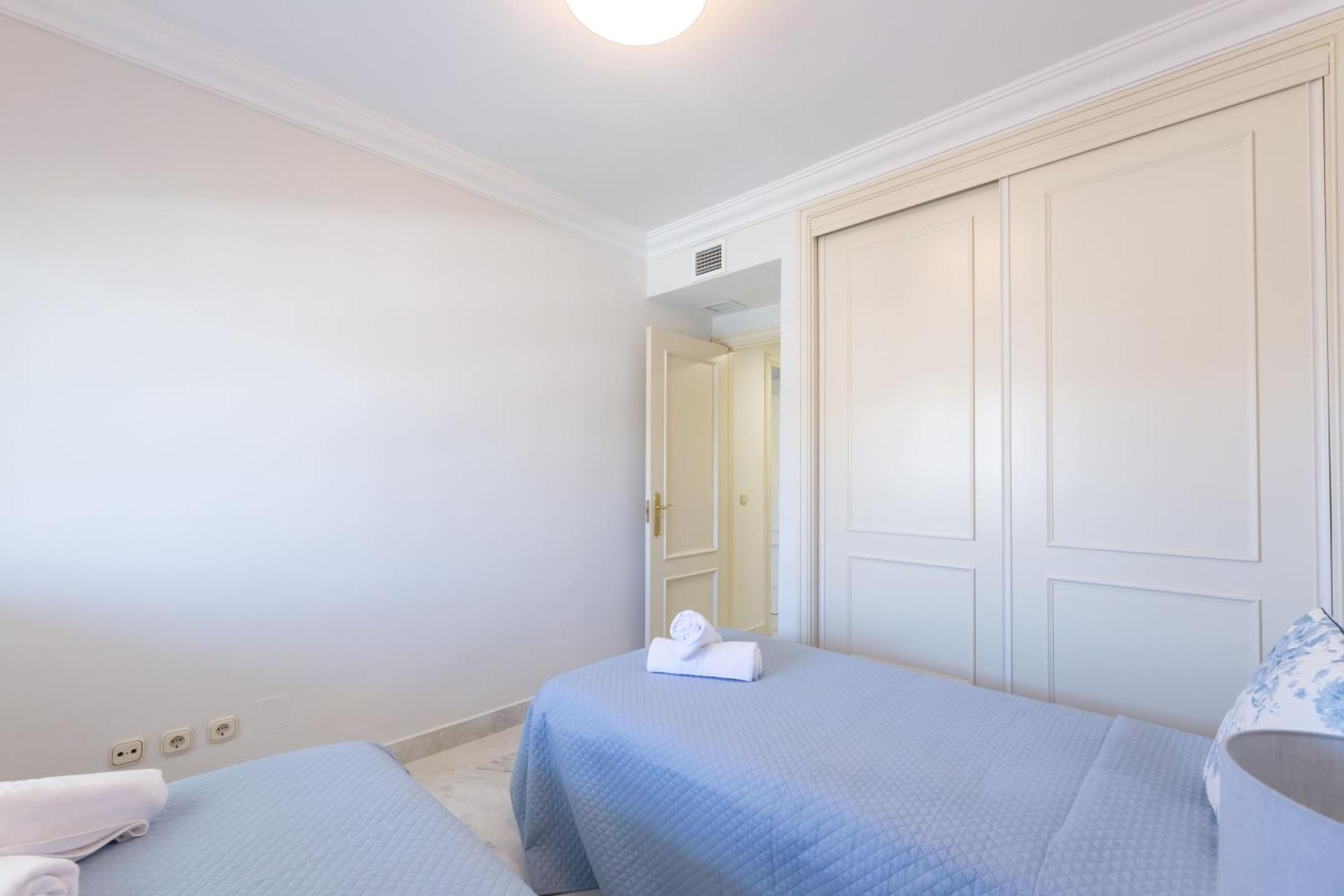 Apartment Marina Banus Ll Marbella