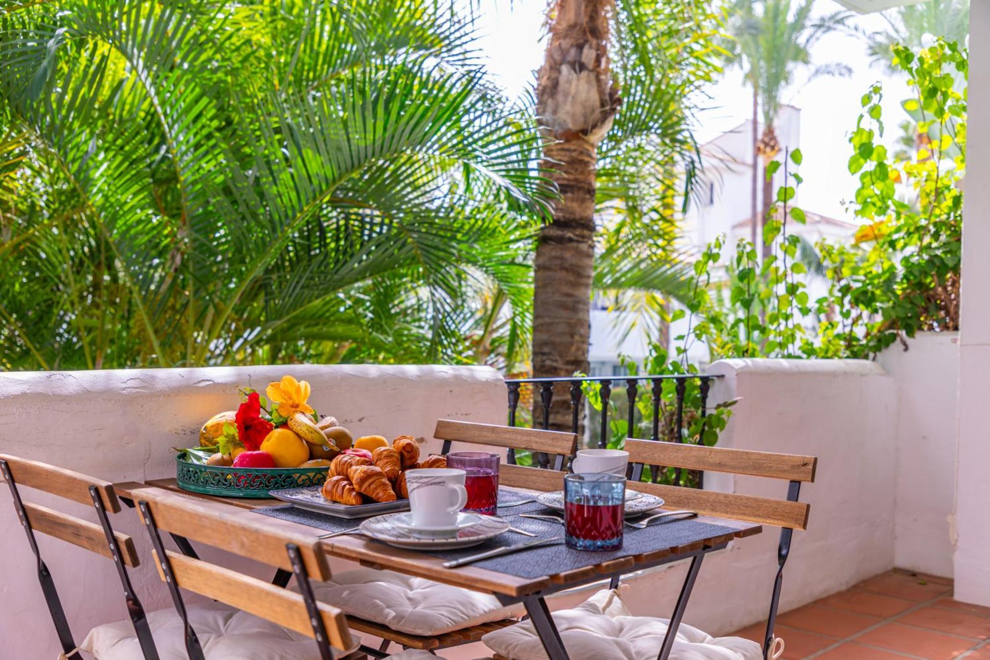 Ab - Design Penthouse - Puerto Banus - Golden Mile - Pool And Tropical Garden View Apartment Marbella