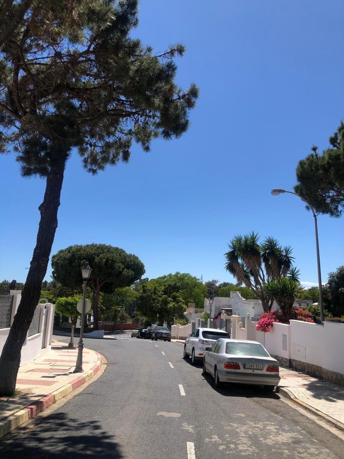 Casa Chico 2 Bedroom Townhouse 1 Mile From Marina & Beaches