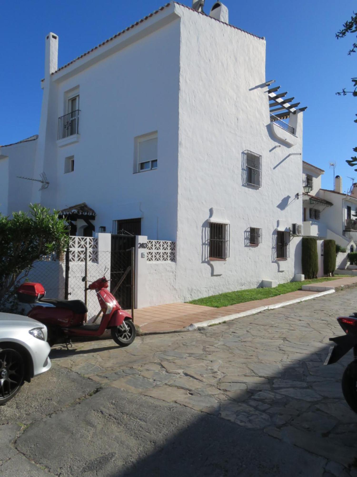Apartamento Bien Situado En Marbella
