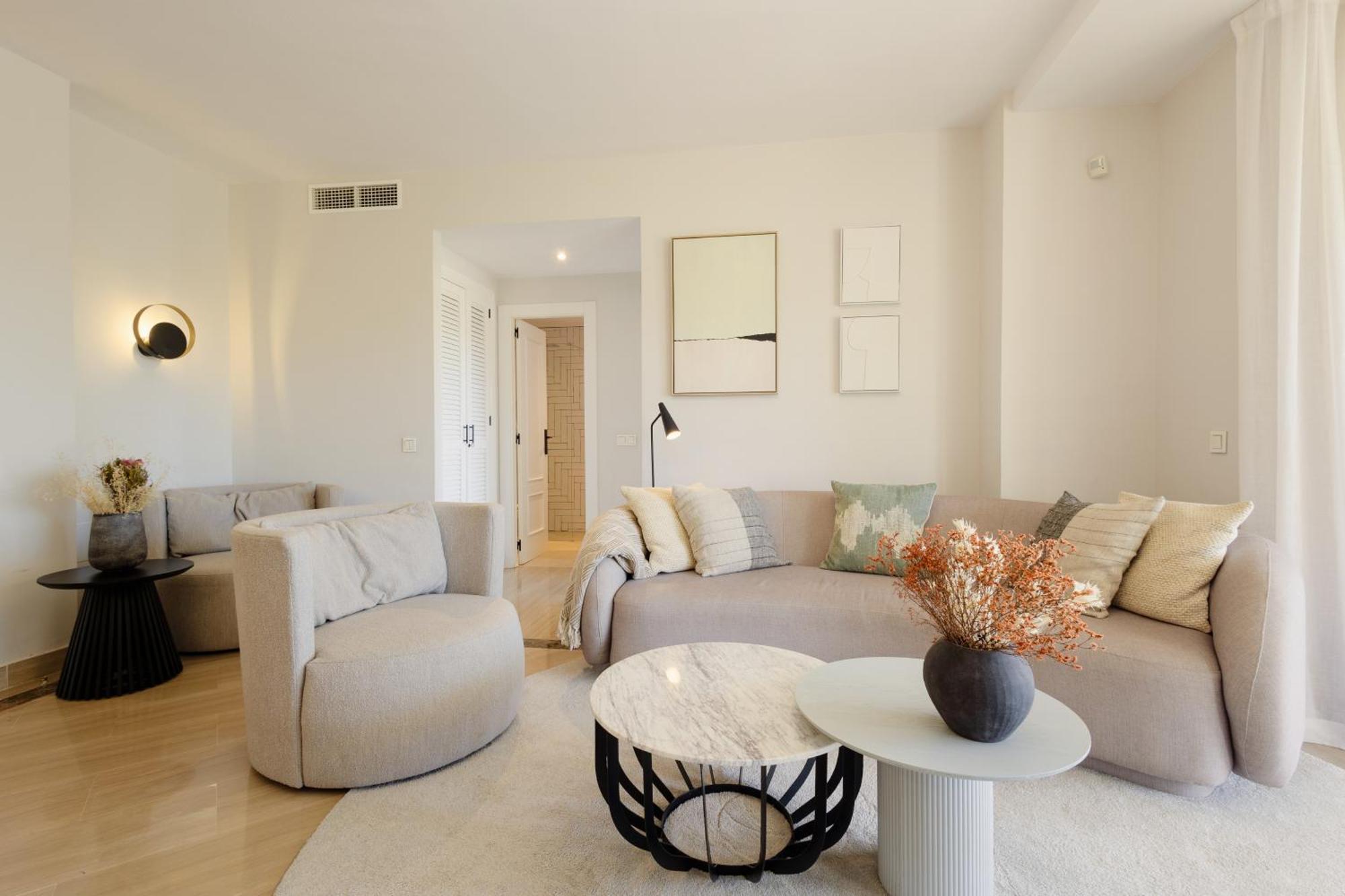 Appartement With Direct Beach Access, In Hacienda Playa, Elviria Marbella