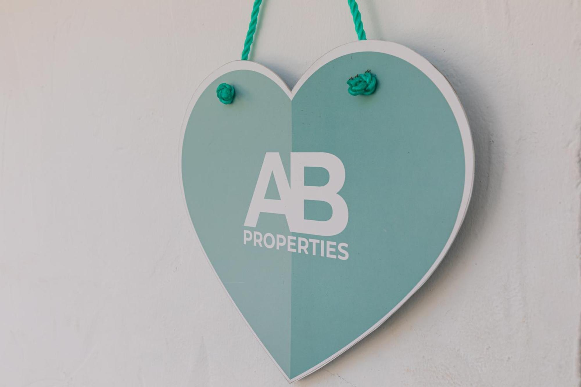 Ab - Chic - Los Naranjos - Puerto Banus Marbella