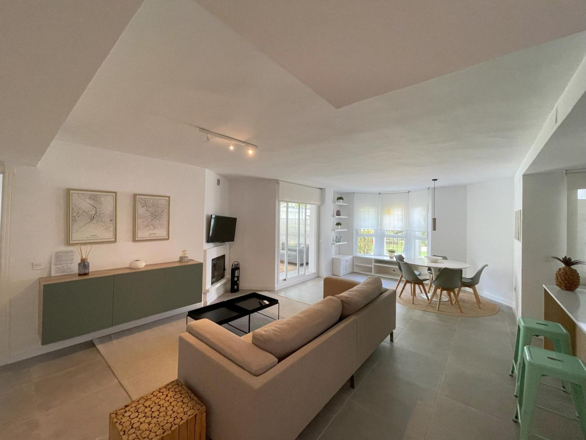 Ab - Chic - Los Naranjos - Puerto Banus Apartment