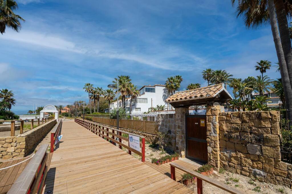 Holiday home Townhouse W/ Swimming Pool And Underground Parking Marbella