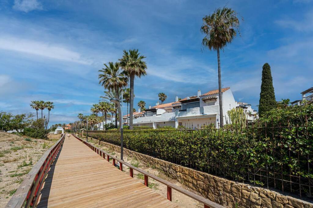 Holiday home Townhouse W/ Swimming Pool And Underground Parking Marbella