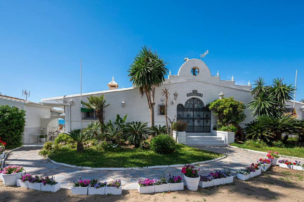 Townhouse W/ Swimming Pool And Underground Parking Holiday home Marbella