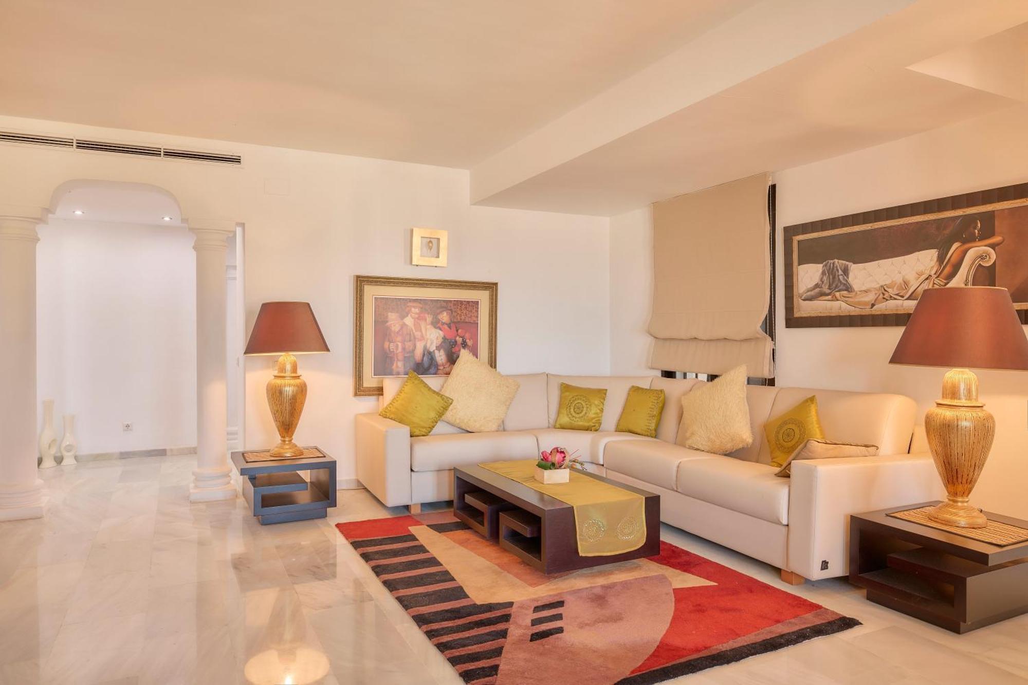 Benabola Puerto Banus By La Maison Apartment