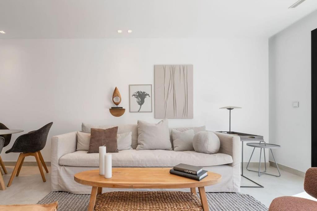 Stylish 1 Bedroom In Puerto Banus Apartamento