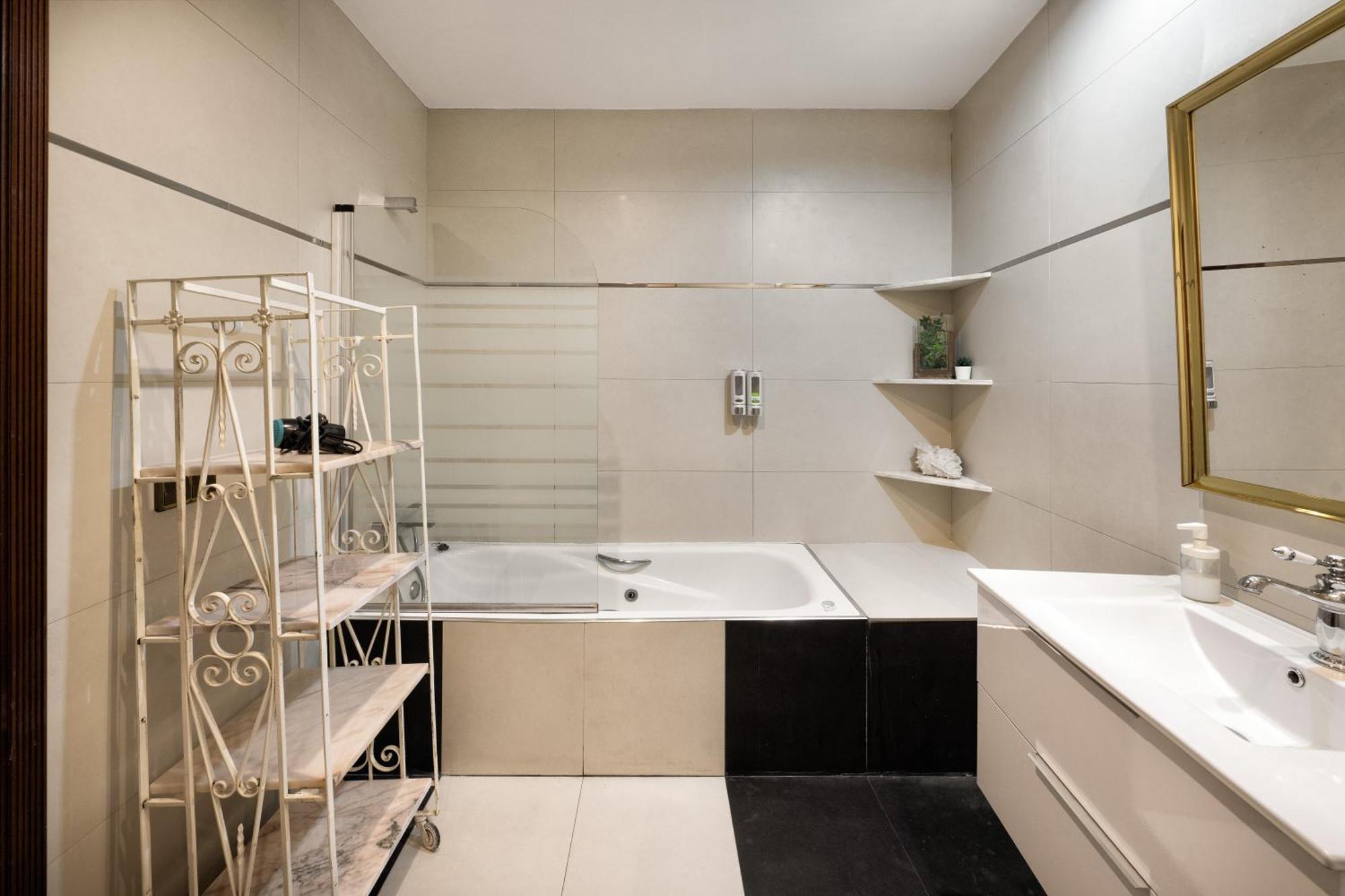 Casa Honey First Line Villa-puerto Banus Golden Mile Apartment Marbella