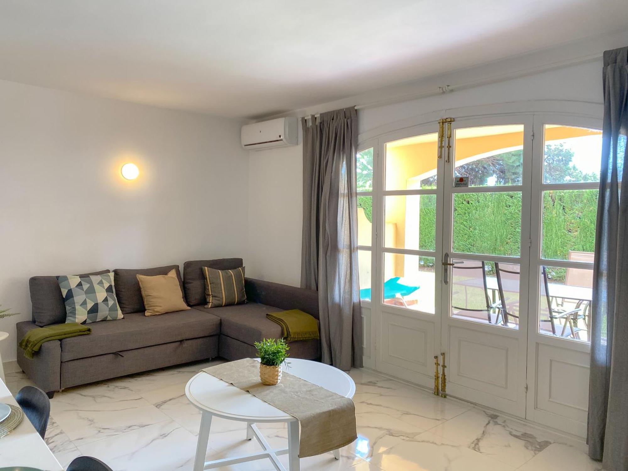 Family Duplex Apartment *