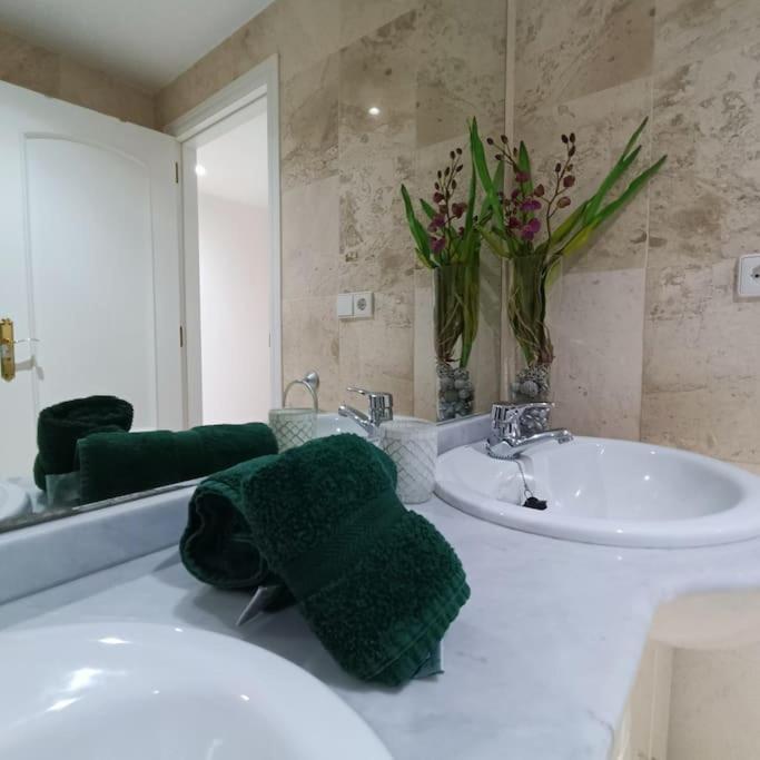 En Guadalmina Primera Linea De Campo De Golf Cartujanos Apartamento Marbella