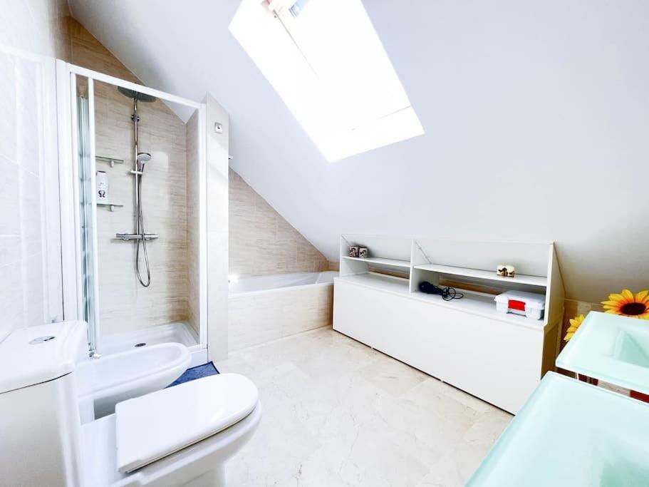 Atico Coqueto En Marbella, Cerca Puerto Banus Appartement
