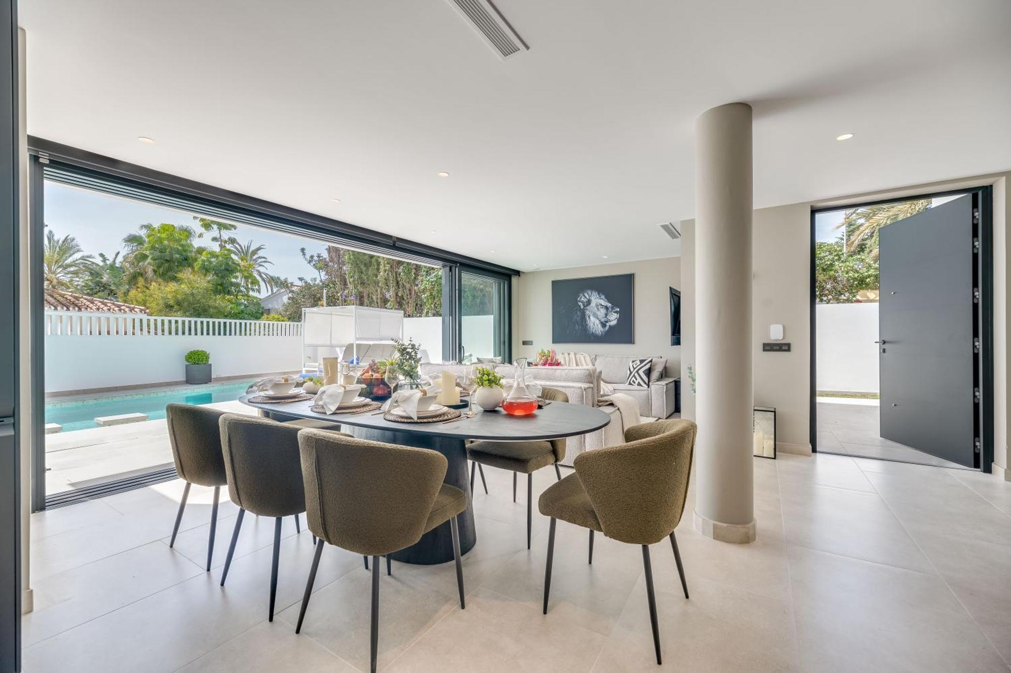 Vacation I Marbesa White Pearl, Two Private Pools, Built In 2024 Villa
