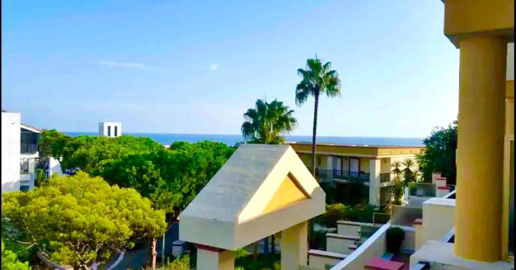 Apartment Beachfront Romana Playa Elviria *