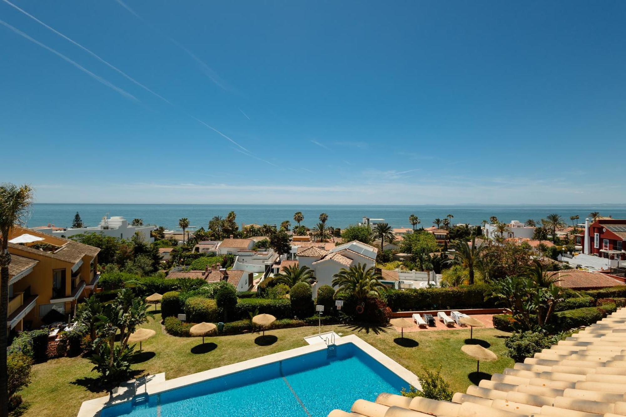 Modern Beachside Penthouse With Amazing Sea Views * Marbella