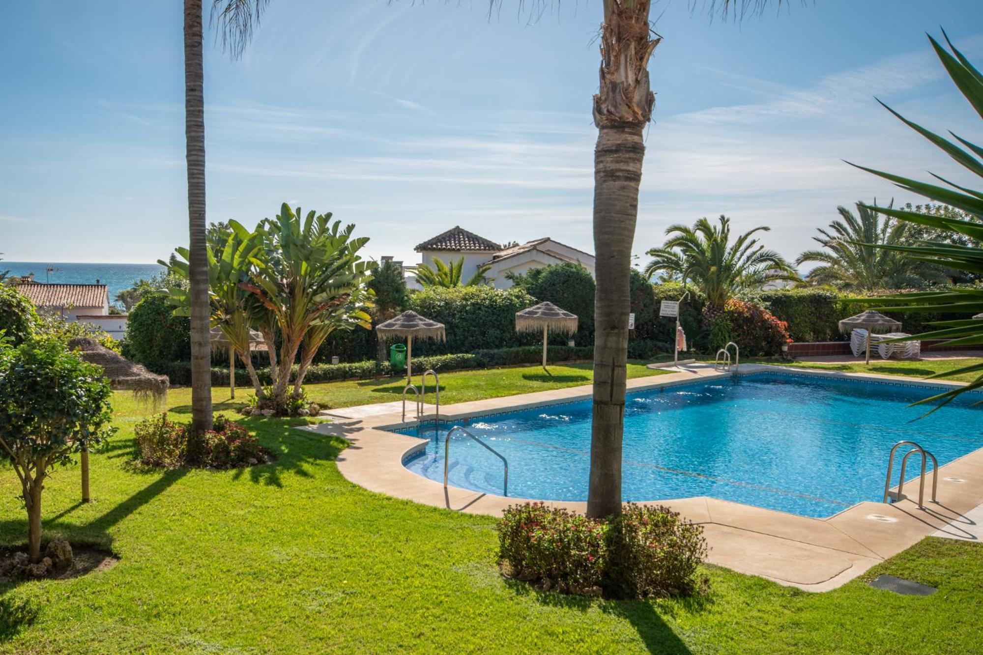 Modern Beachside Penthouse With Amazing Sea Views * Marbella