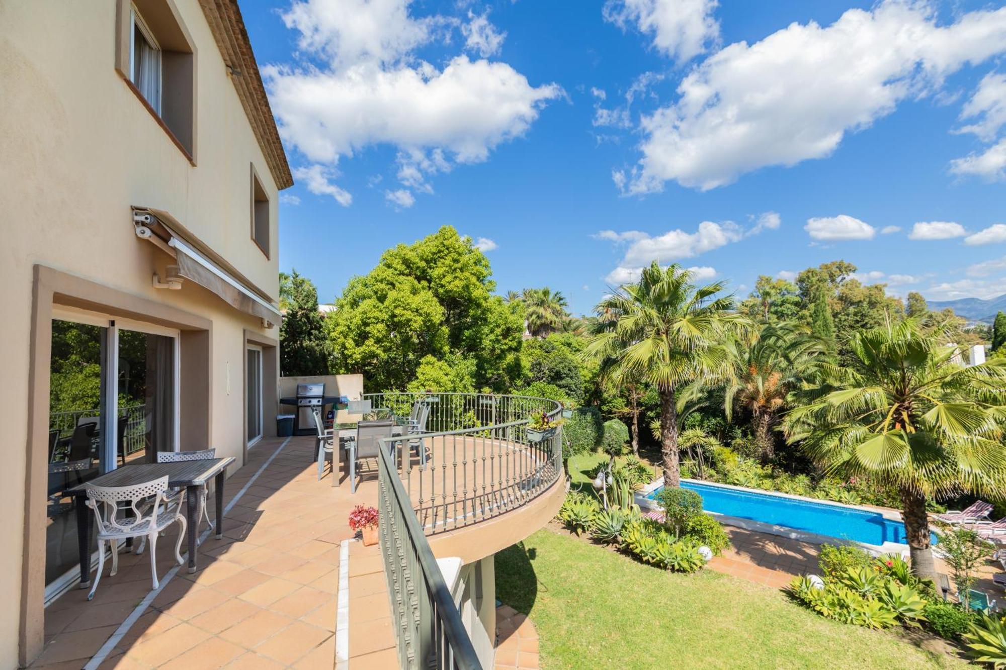 Villa Spacious 10guest In Puerto Banus With Pool
