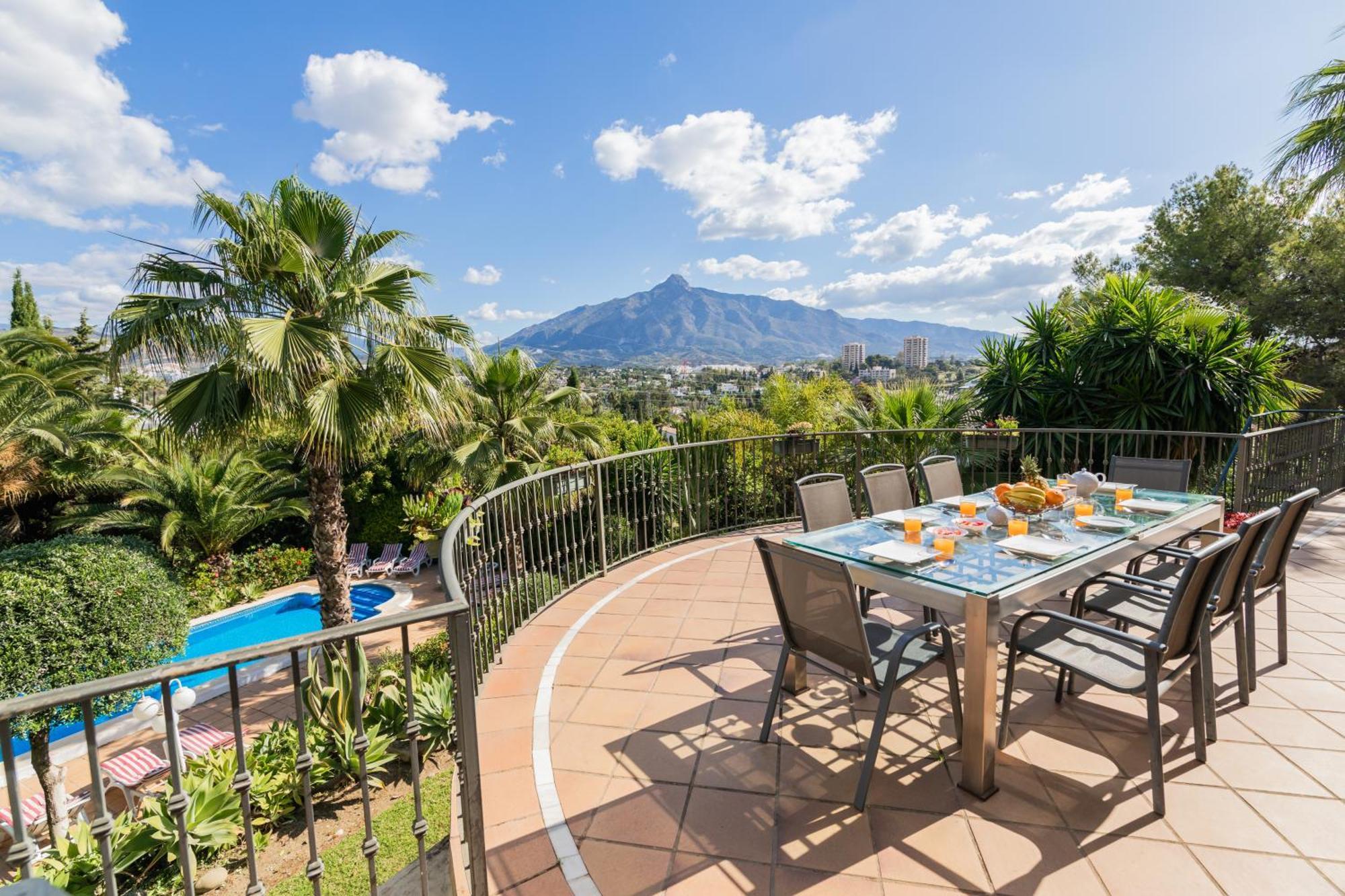 Spacious 10guest In Puerto Banus With Pool *