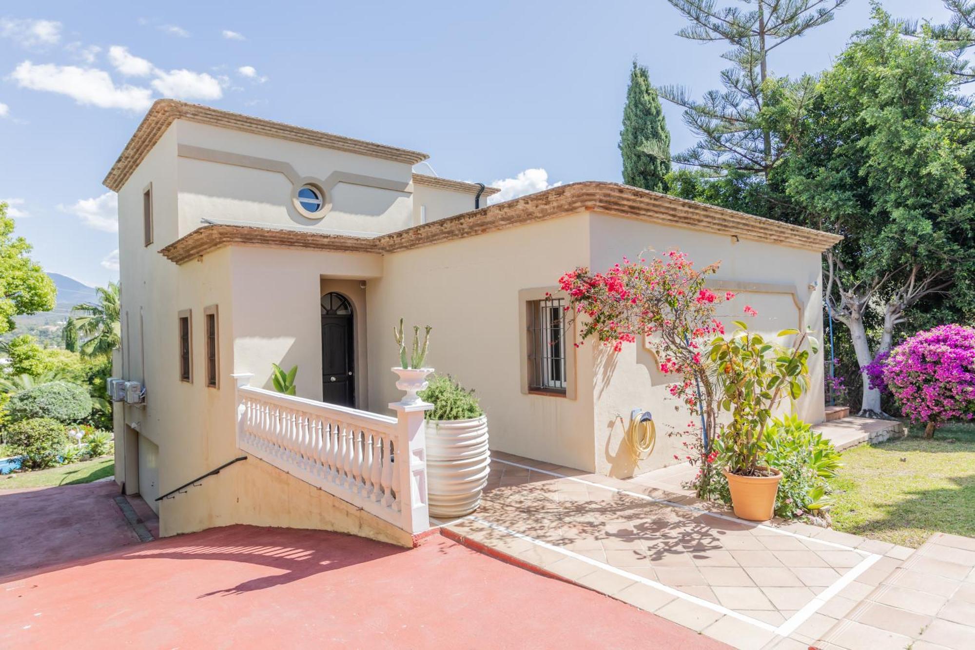Villa Spacious 10guest In Puerto Banus With Pool