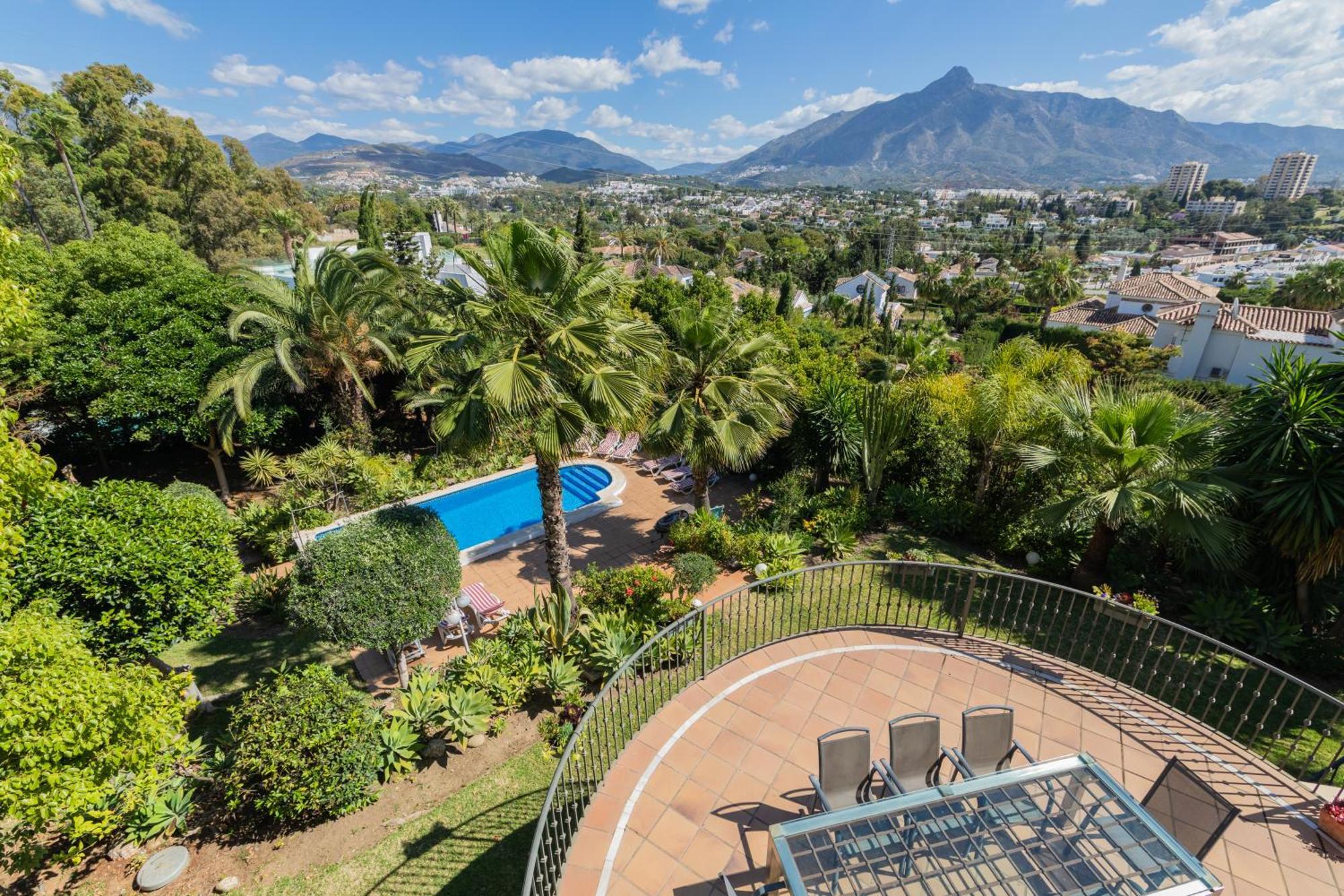 Villa Spacious 10guest In Puerto Banus With Pool