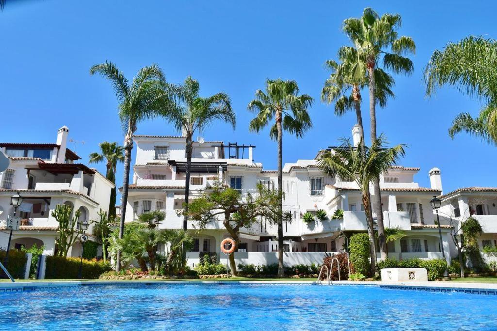 Ab - Chic - Los Naranjos - Puerto Banus Apartment *