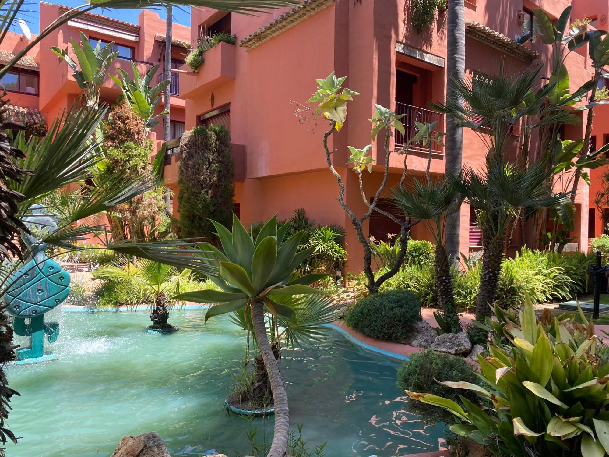 Don Carlos Apartment *