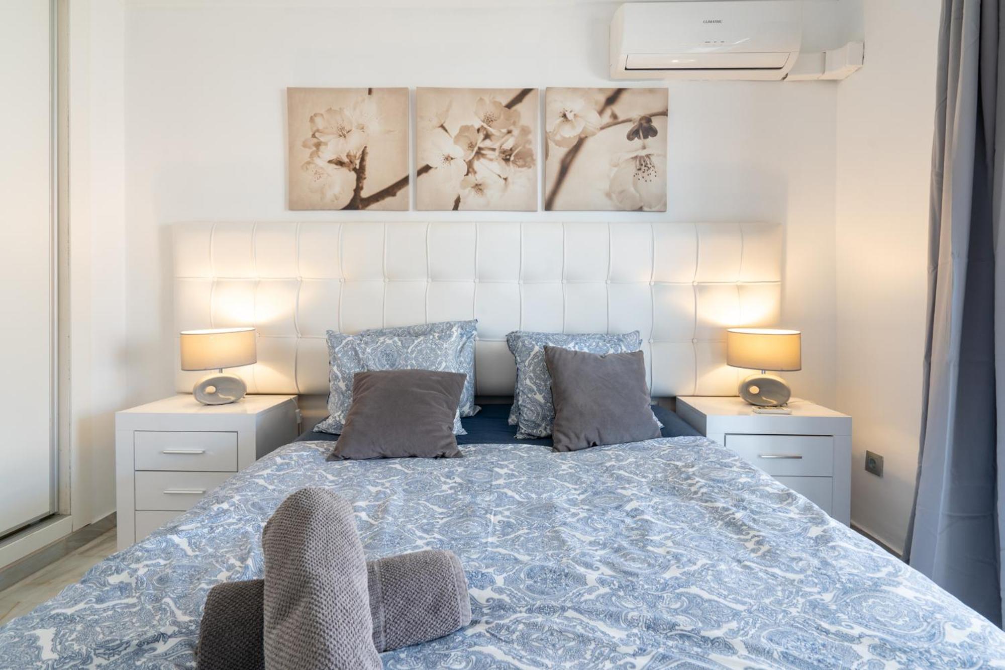 Sunny 2br In With 3 Pools, Restaurant, Gym And Playground Appartement Marbella