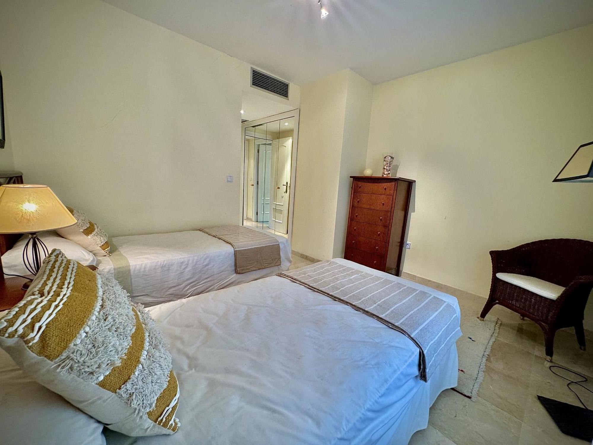 Gualdalmina Alta Golf Views By Homing Vakantiehuis *