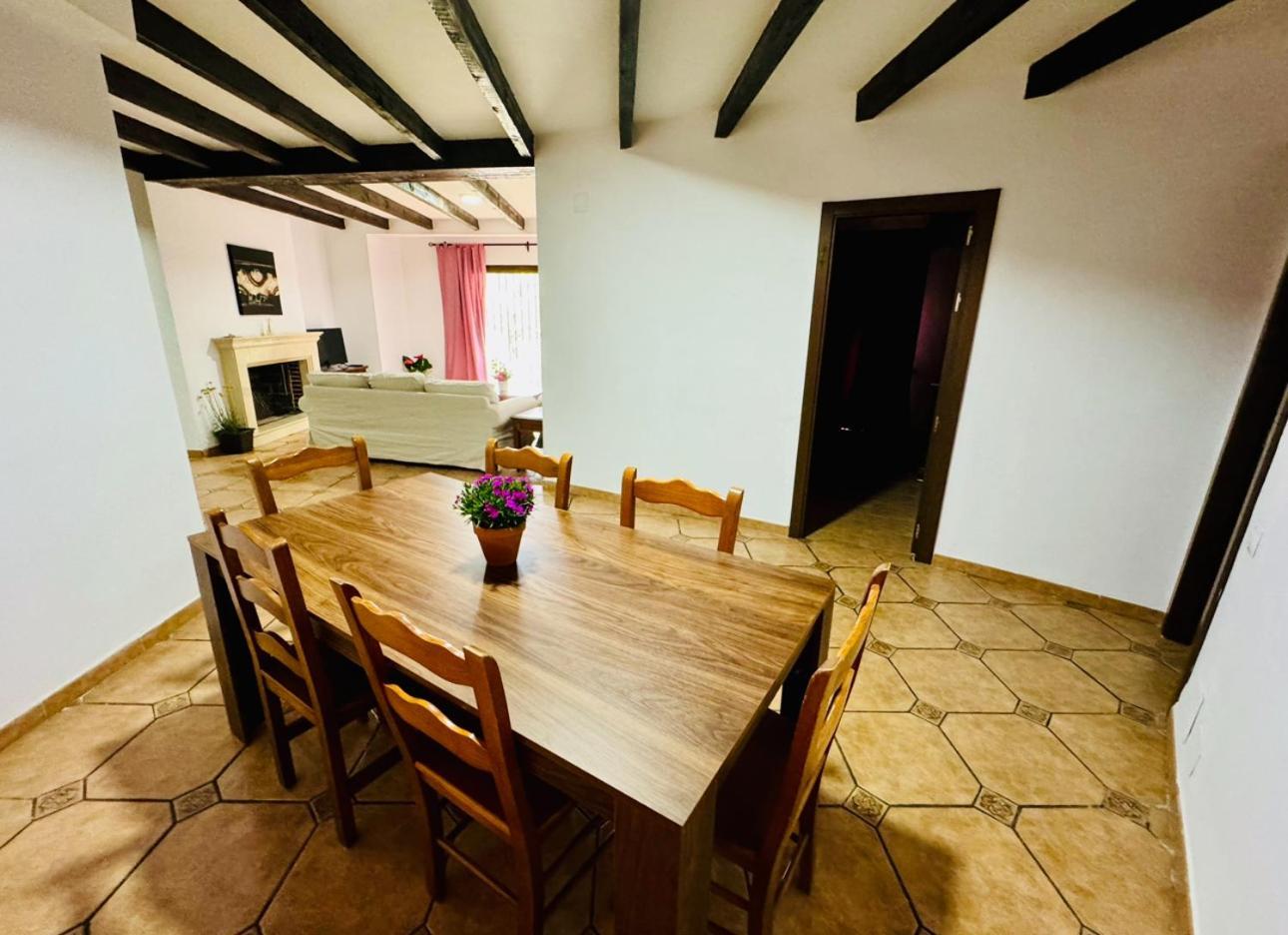 Vakantiehuis Casa De 5 Cerca De La Playa En Elviria Marbella